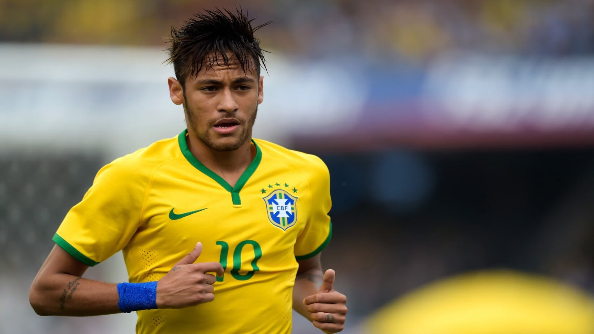 特奥·埃尔南德斯,从边路尖刀到胜负手,阿尔及利亚的翻盘奇迹如何震撼勒沃库森